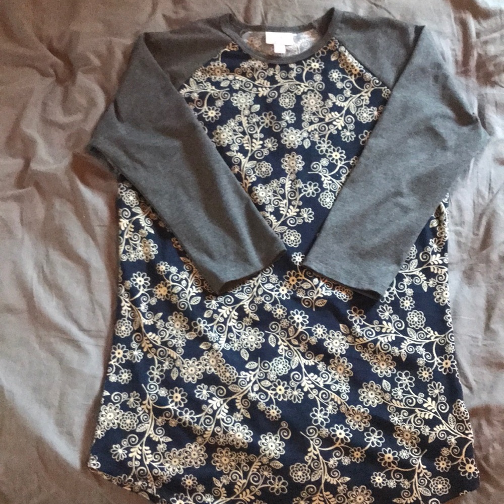 3/4 sleeve baseball tee